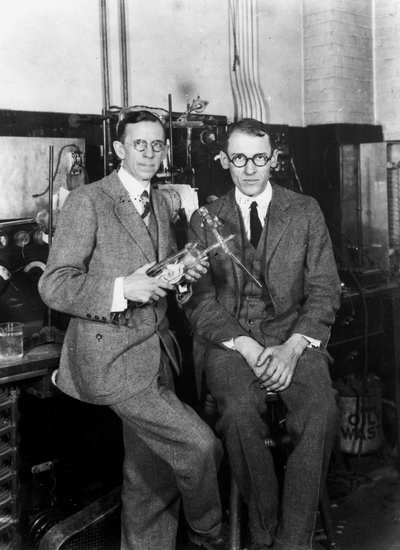 Nobel_Prize_Davisson_Germer_Wave_Nature_of_Matter.jpg